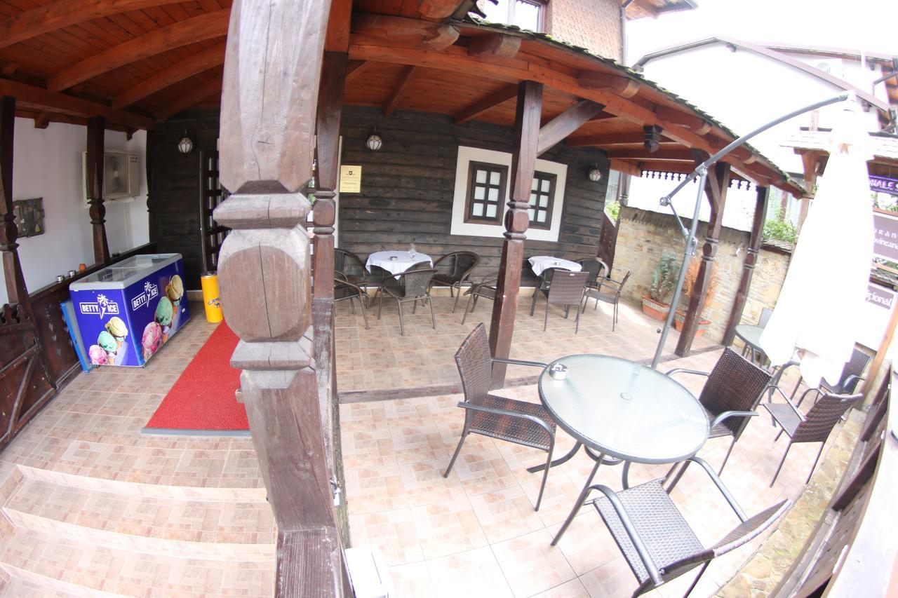 Casa Bucovineana Hotel Suceava Exterior photo